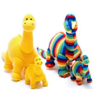 The excitement is mounting as our gorgeous new yellow diplodocus dinosaurs have sailed the seven seas (well at least some of them) and have now docked! In stock next week - we can't wait to welcome the latest addition to our dinosaur family. #bestyearsbesttoys #bestyearstoys #bestyearsdinos #dinosquad #dinofamily #dinosaurfamily #dinosaursareforeveryone #dinofam #dinosaurs #dinosaurlove #dinomad #dinosaurtoy #dinosaursofinstagram #dinosaurteddy #dinosaurmad #dinosaurbaby #dinotoys #diplodocusfamily #diplodocusdinosaur #diplodino #yellowtoys #yellowdino #newarrivals #newstock #sme #wholesale #wholesaletoysuk #wholesaleuk